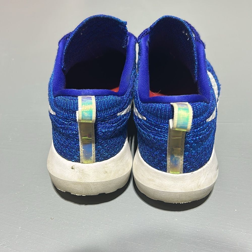 Nike Shoes - Picture 5 of 6
